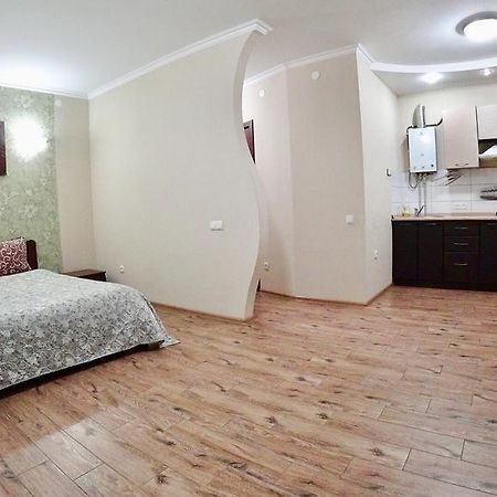 Myru Apartment Tschernihiw Exterior foto